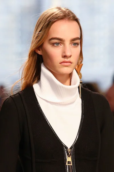 Look 108